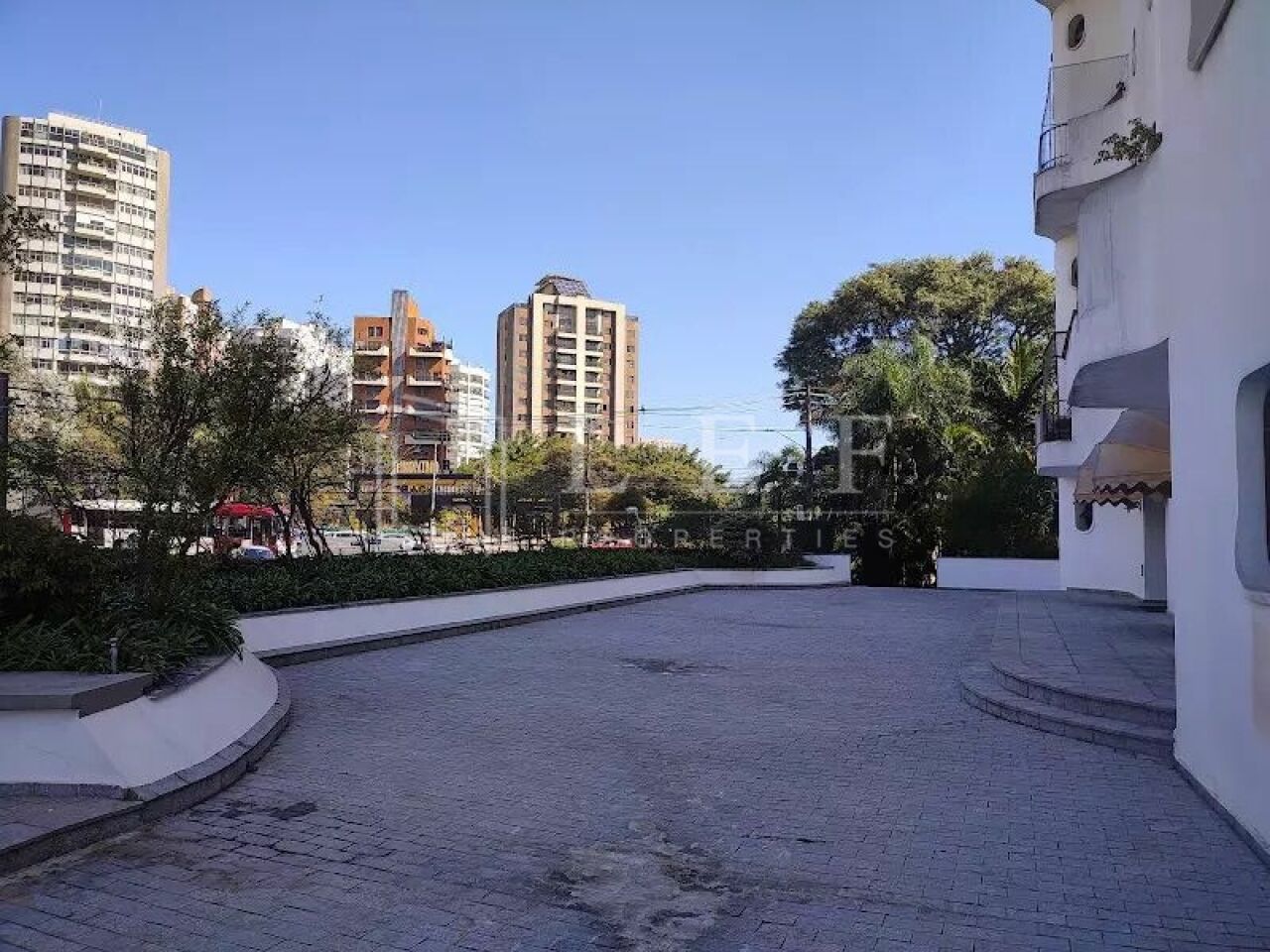 Lef Properties