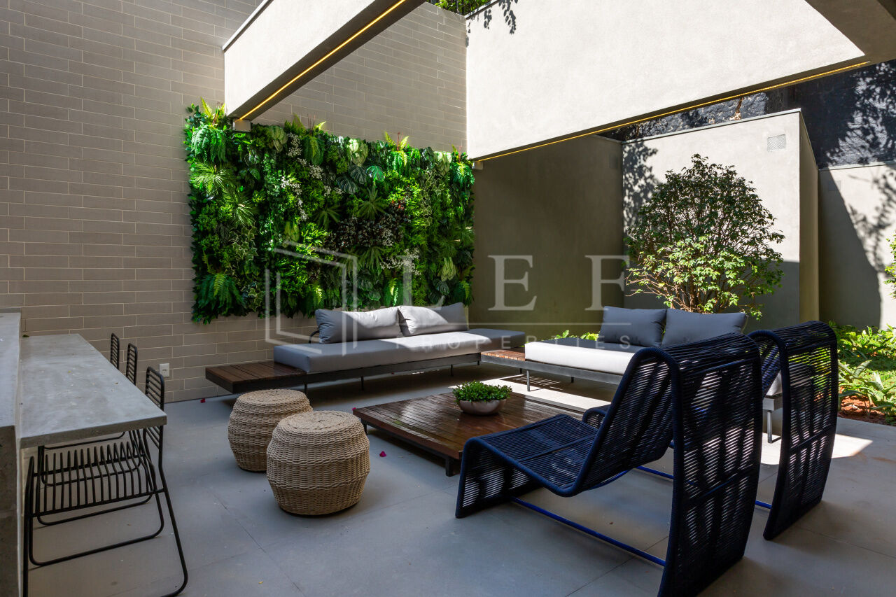 Lef Properties