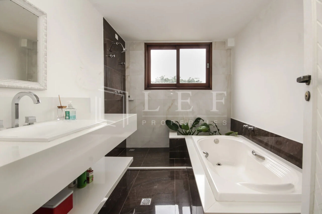 Lef Properties