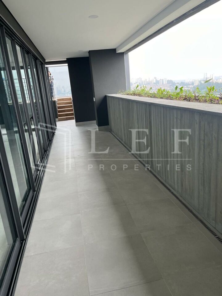 Lef Properties
