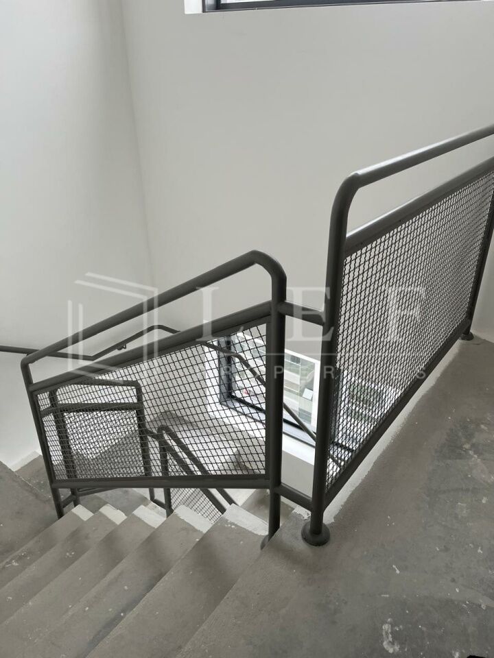 Lef Properties