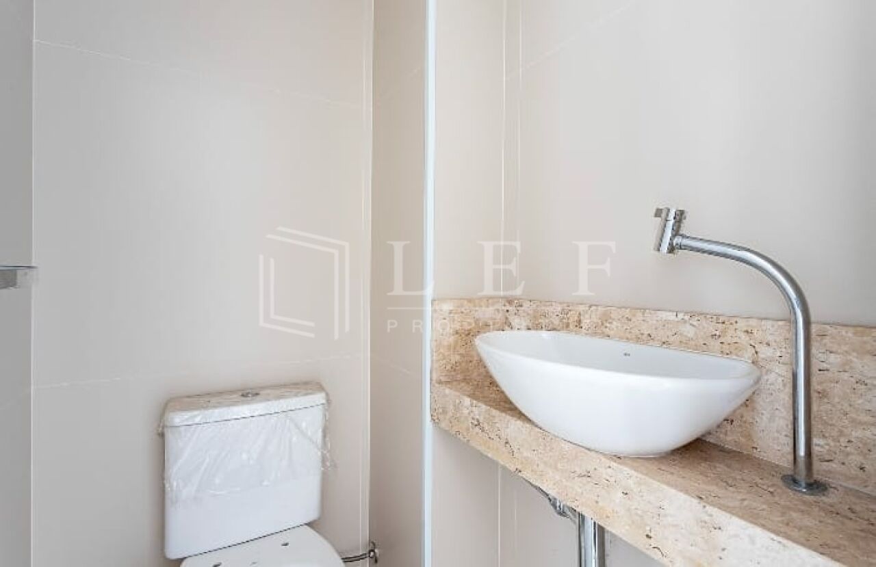 Lef Properties