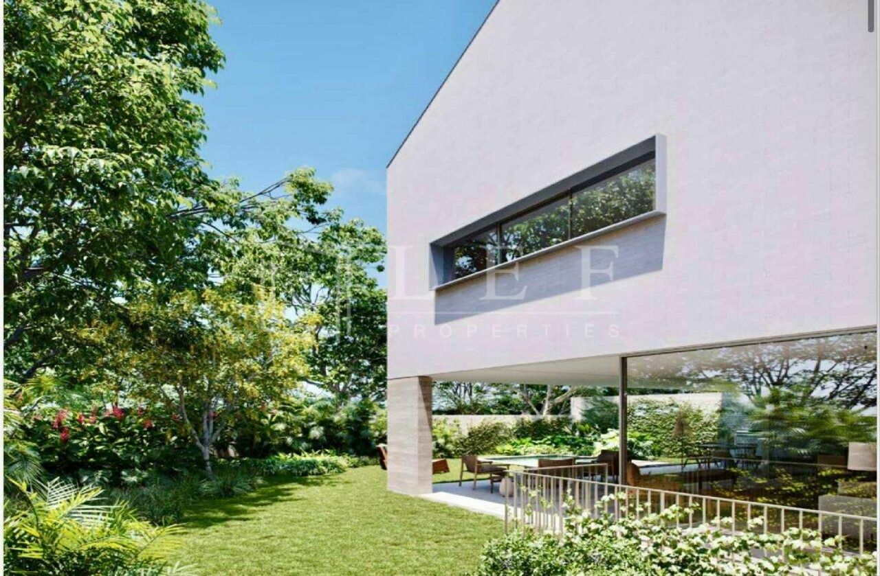 Lef Properties