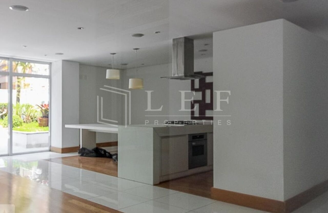 Lef Properties
