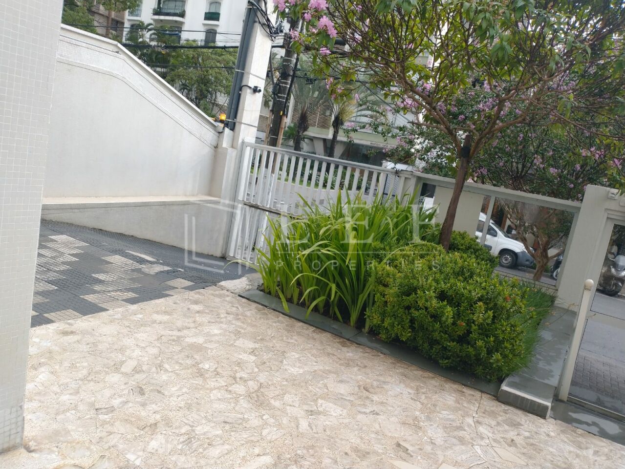 Lef Properties