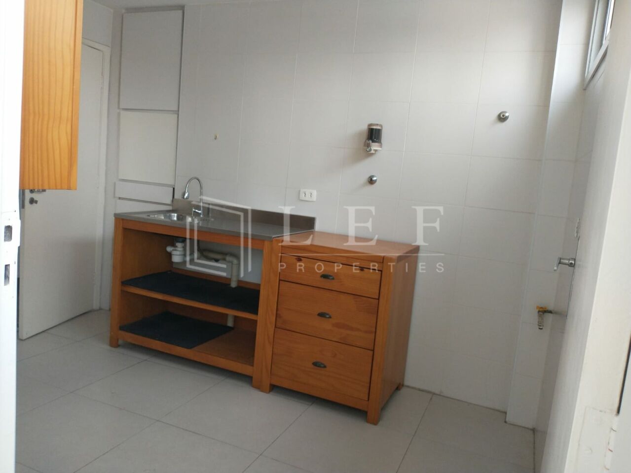 Lef Properties