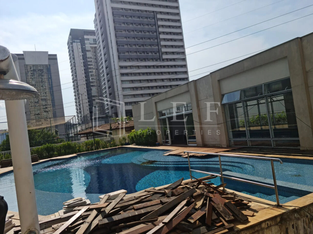 Lef Properties