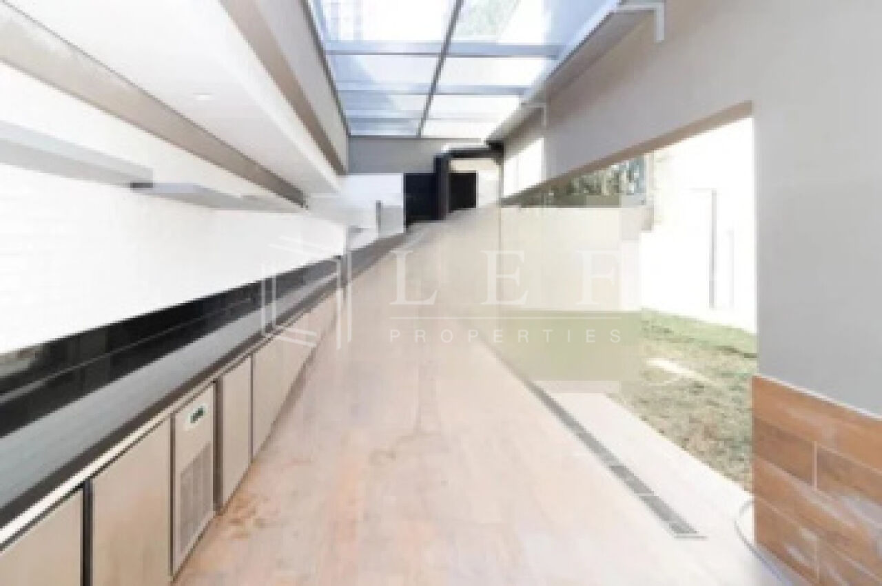Lef Properties