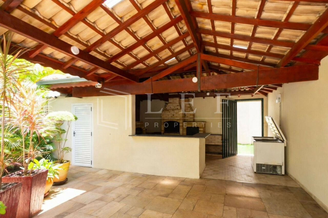 Lef Properties