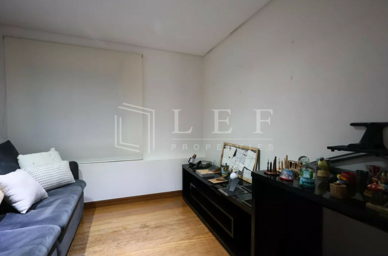 Lef Properties